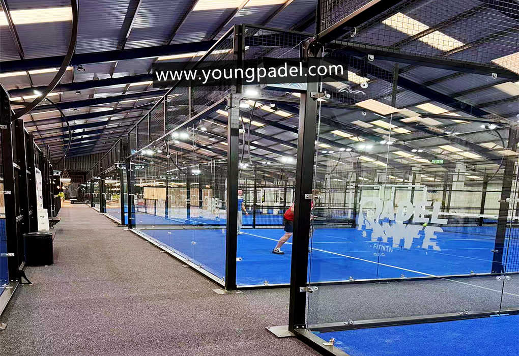 Vương quốc Anh - 95 sân tennis Padel đã được lắp đặt.